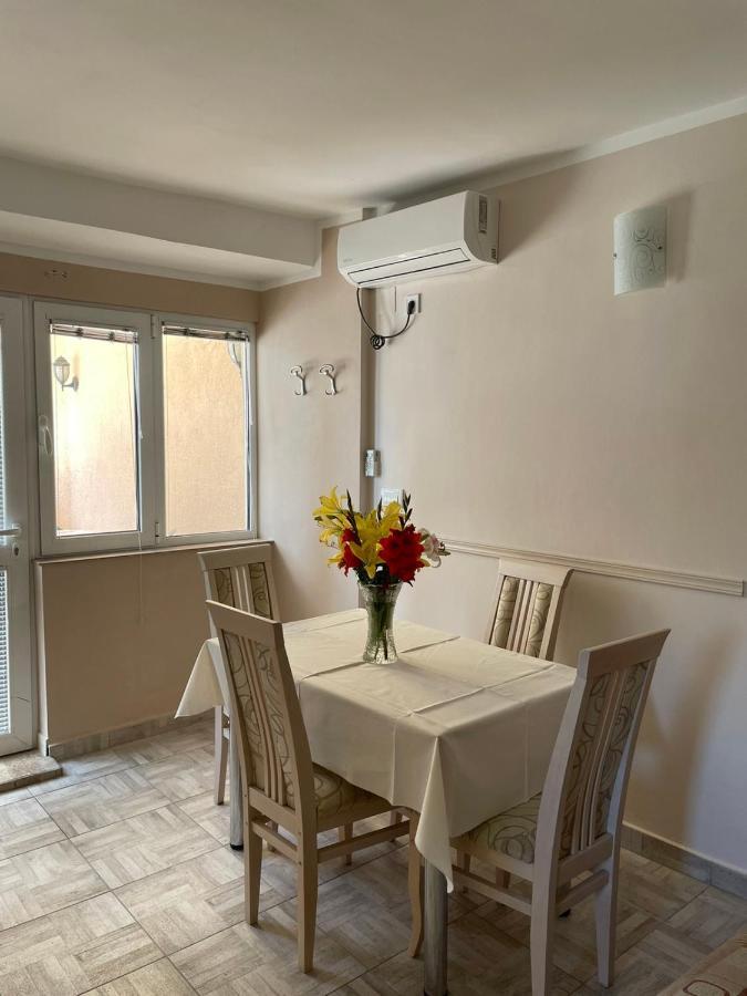 Apartman Pijavica Биела Екстериор снимка