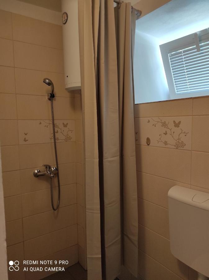 Apartman Pijavica Биела Екстериор снимка